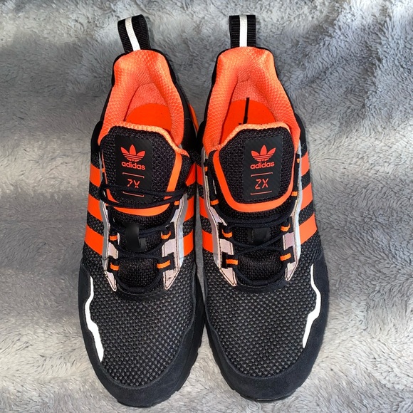 Men’s Adidas Sneakers - Picture 1 of 4